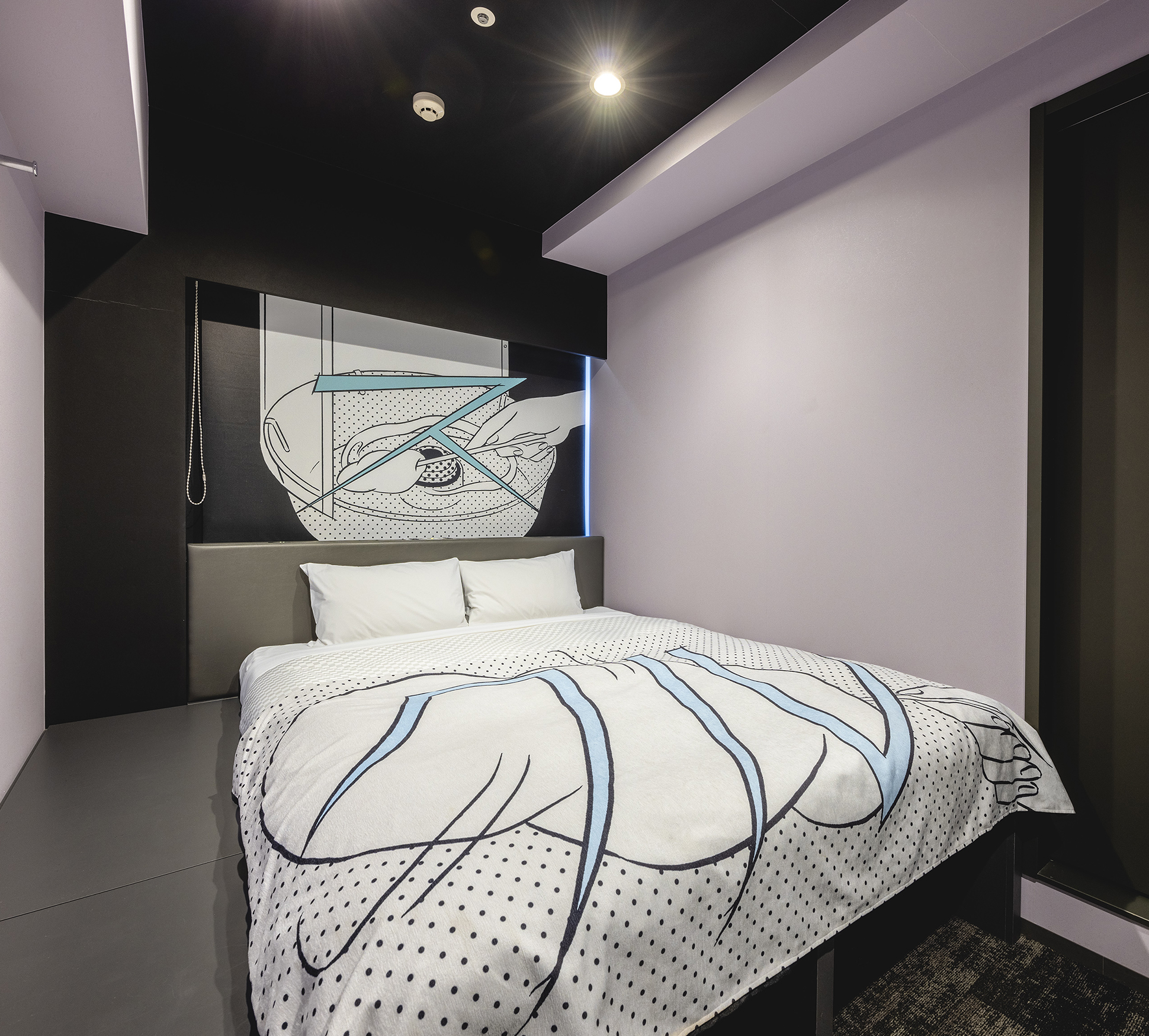 我們備有以漫畫為基調，「鯛魚燒」、「水球」、「棉花糖」這3種客房設計。 ※圖片為「棉花糖」的設計（範例）。